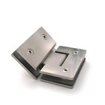 Stikliniai dušo vyriai